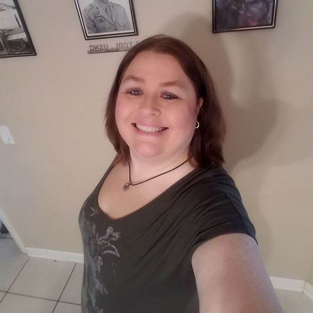 Meet your Posher, April